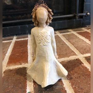 adorable willow tree irish charm figurine 6” tall